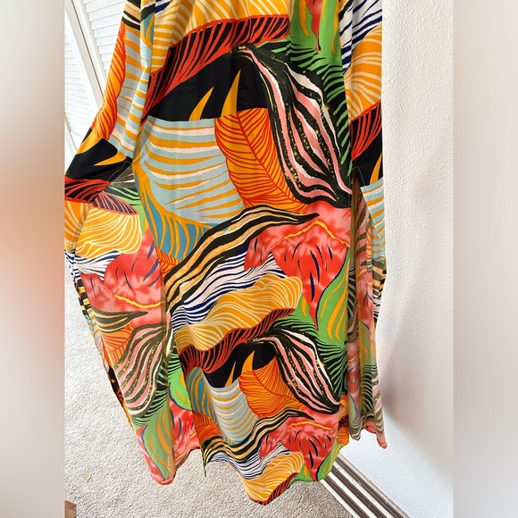 Luxxel Cutout Maxi Dress in Colorful Tropical Tribal Hawaiian African Leaf Print - Picture 10 of 11